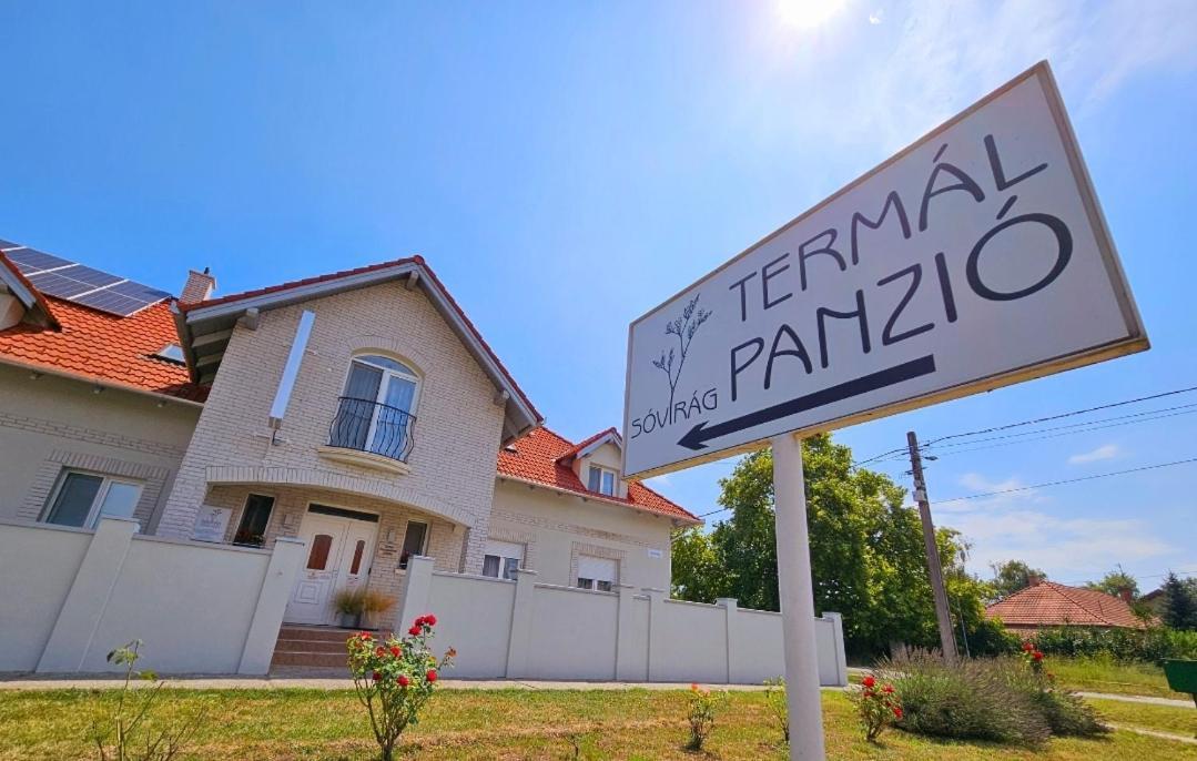 فندق Sovirag Termal Panzio Hajdúnánás المظهر الخارجي الصورة